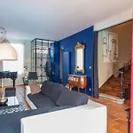 בית נופש Mansion With Swimming Pool Buzet-sur-Tarn